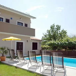Milena Apartment Pula